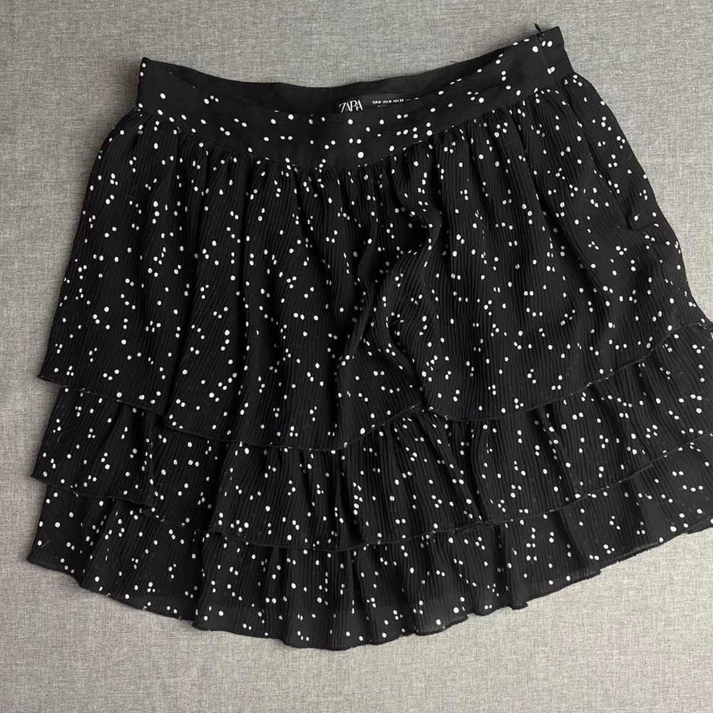 Zara black polka dot tiered Ruffle skirt - Picture 2 of 6